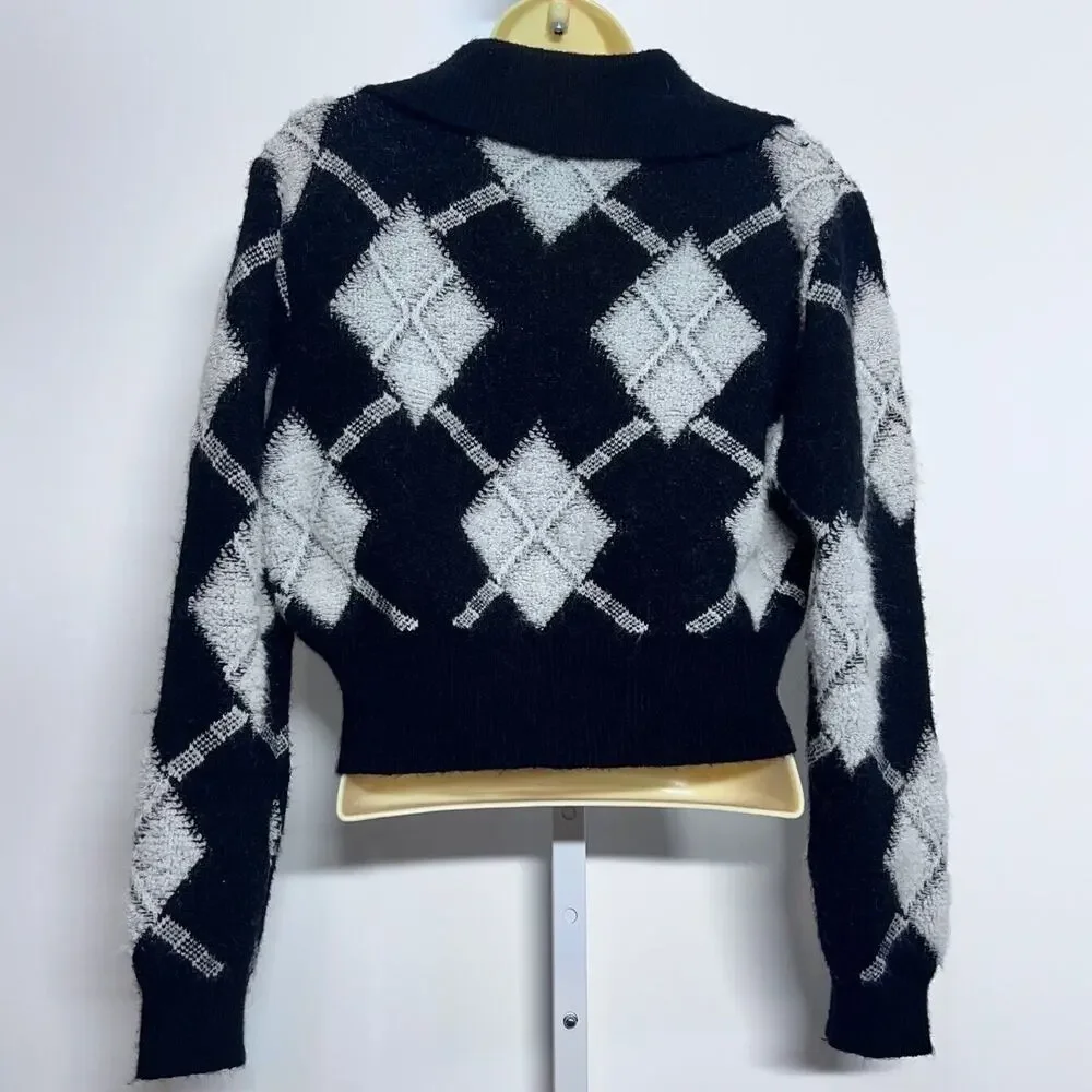 Love + Harmony Crop Sweater Womens SZ Large Black and White Argyle Chunky Retro